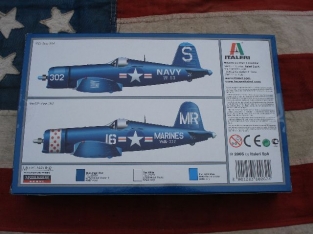 Italeri 062  F4U-4B Corsair